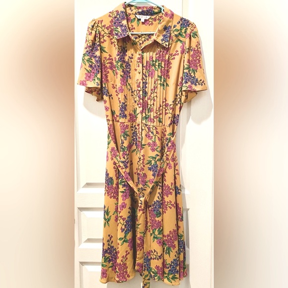 Nanette Lepore Floral Chiffon Button Up Shirtdress w Pintucks & Flutter Sleeves - Picture 2 of 9